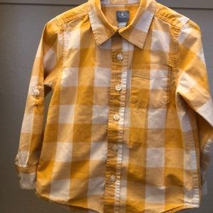 GAP BOYS BUTTON DOWN SHIRT
